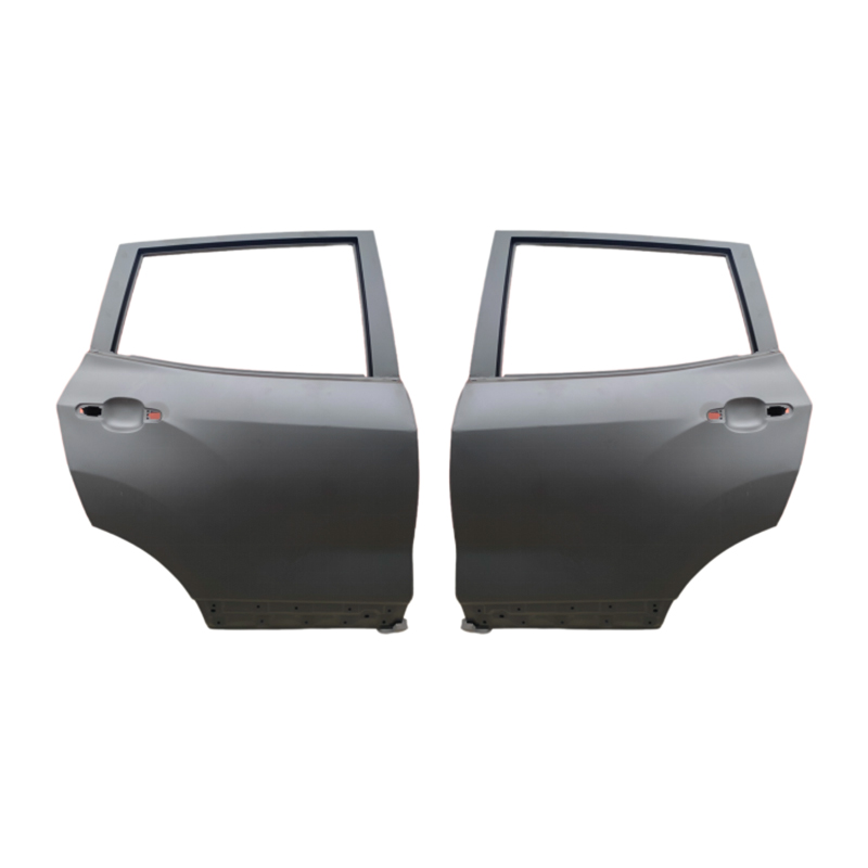 CHANGAN CS15 16 Cửa sau